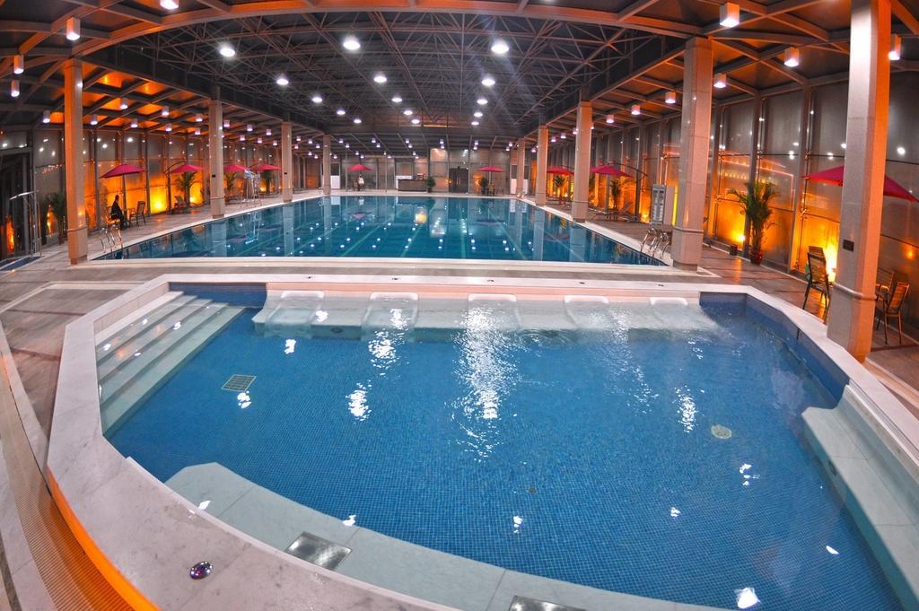Qingyuan International Hotel Экстерьер фото