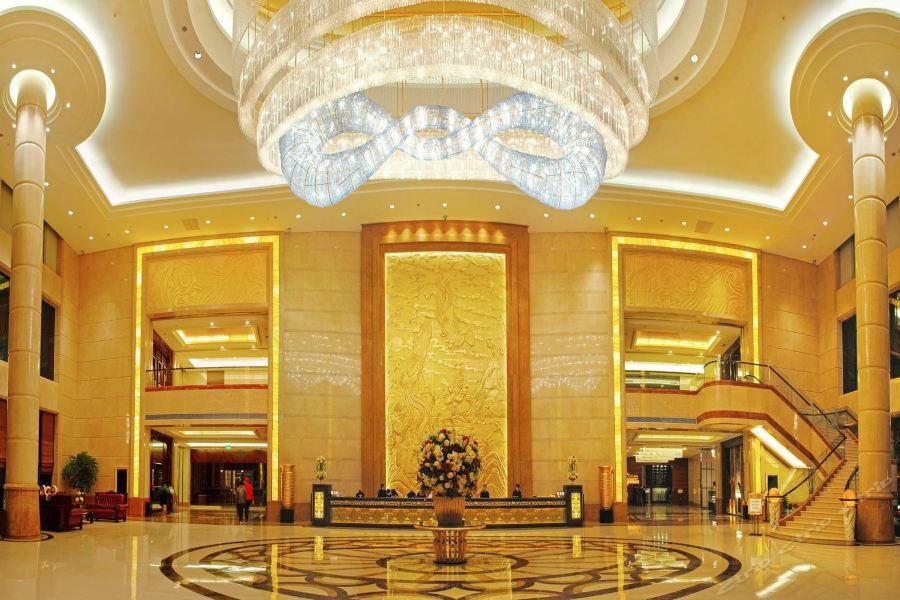 Qingyuan International Hotel Экстерьер фото